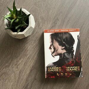 The Hunger Games Boxed Collection DVD Set (with Digital Copies included)